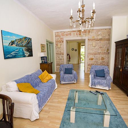 Brezza Del Conero Apartman Ancona Kültér fotó